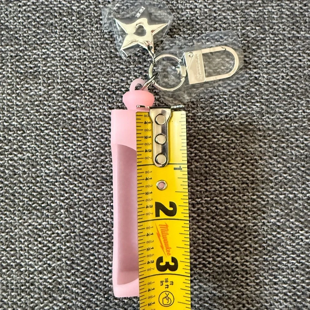 Dior Addict Lip Gloss Star Key Chain Pink Silicone New Authentic - Picture 16 of 17
